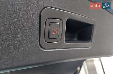 Лифтбек Tesla Model S 2014 в Тернополе