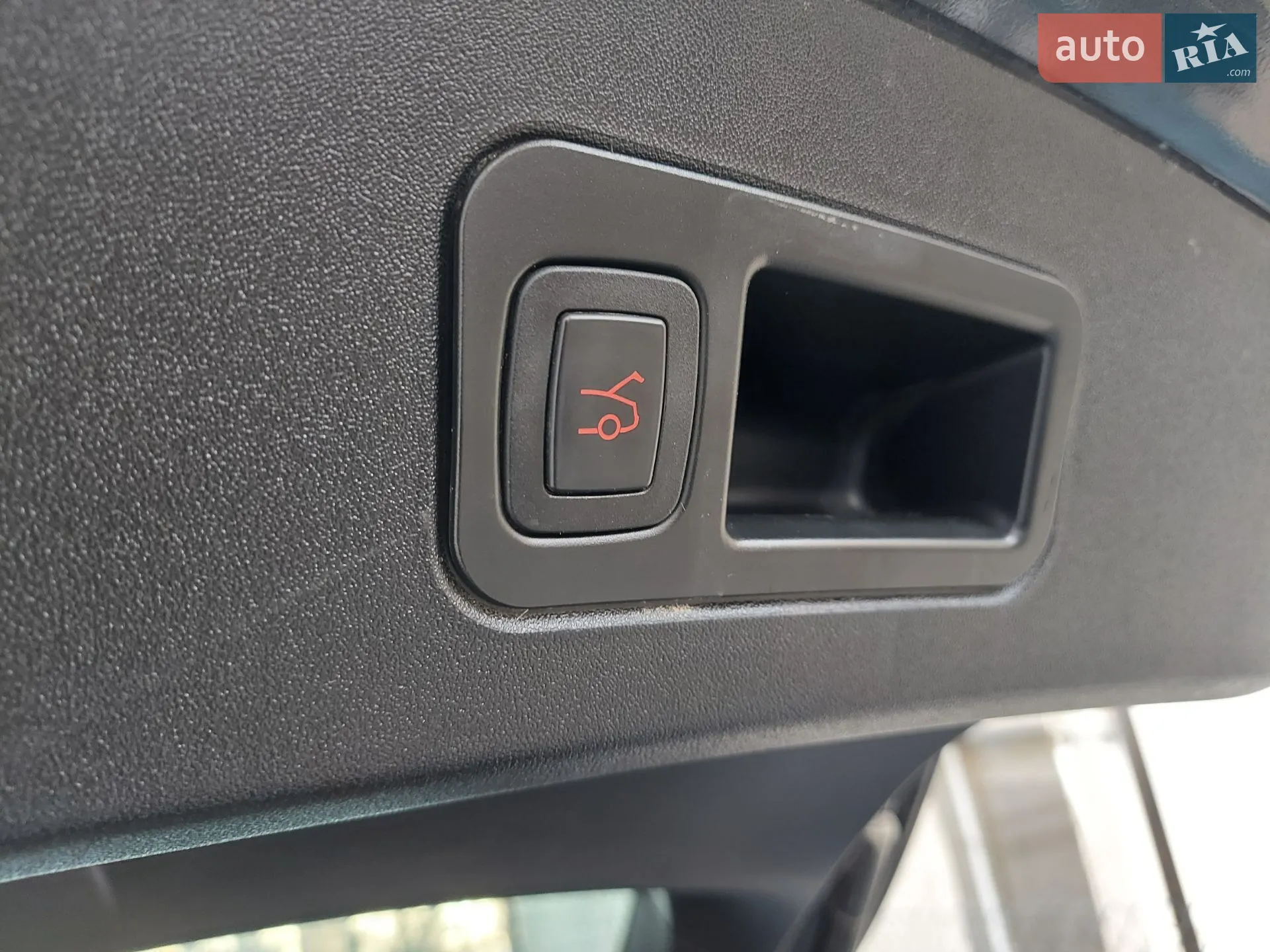 2014 Tesla Model S - мініатюра 19