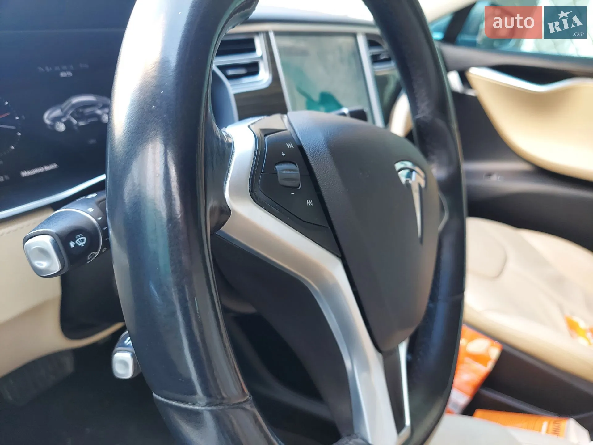 2014 Tesla Model S - мініатюра 17