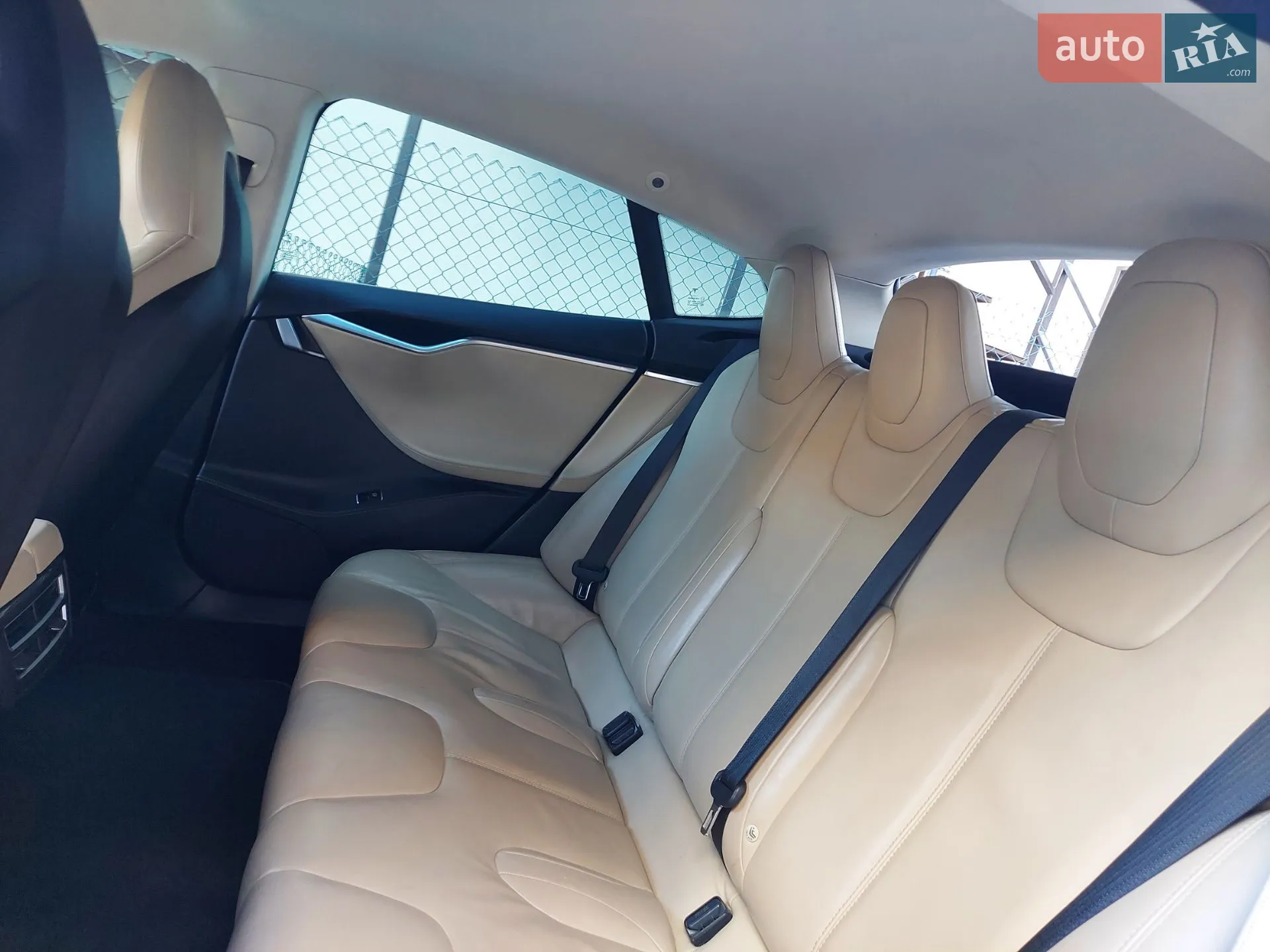 2014 Tesla Model S - мініатюра 35