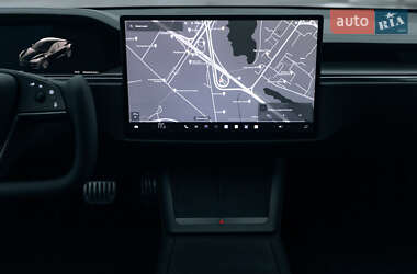 Лифтбек Tesla Model S 2021 в 