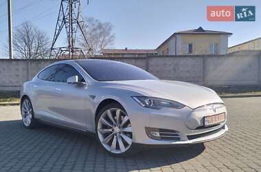 Ліфтбек Tesla Model S 2014 в Львові