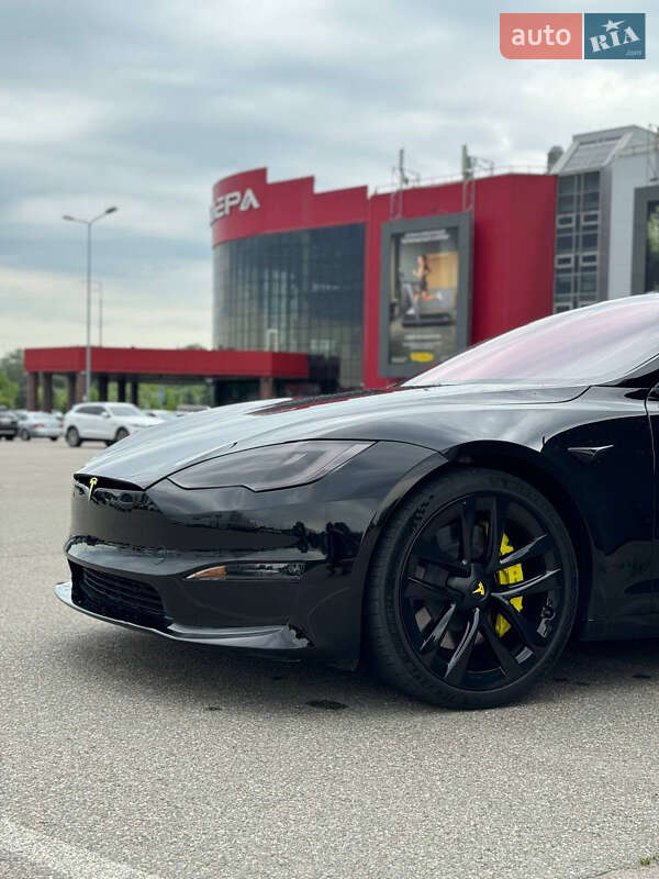 Лифтбек Tesla Model S 2021 в Киеве
