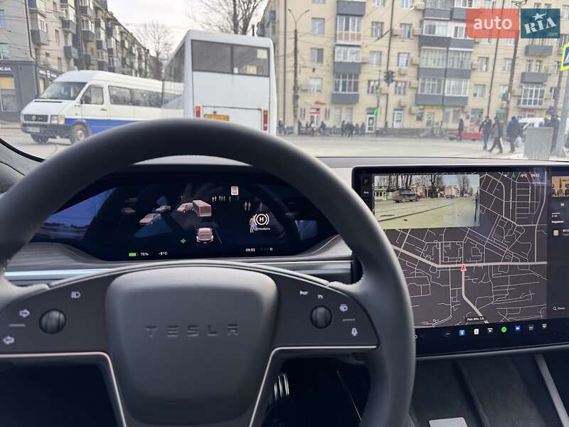 Лифтбек Tesla Model S 2023 в Днепре фото 2 Лифтбек Tesla Model S 2023 в Днепре