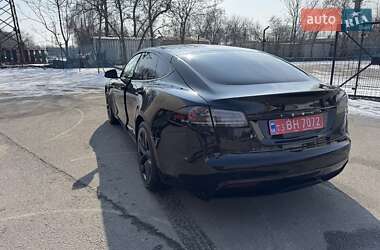 Лифтбек Tesla Model S 2023 в Днепре