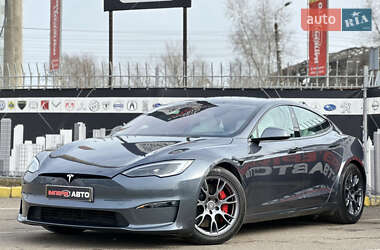 Лифтбек Tesla Model S 2023 в Киеве