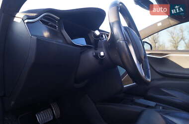 Ліфтбек Tesla Model S 2014 в 