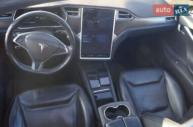 Ліфтбек Tesla Model S 2014 в 