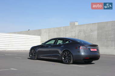 Ліфтбек Tesla Model S 2020 в 