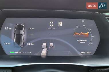 Лифтбек Tesla Model S 2016 в 