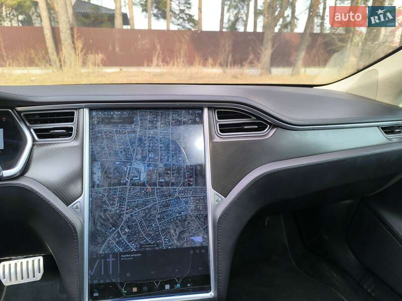 Лифтбек Tesla Model S 2013 в Киеве фото 23 Лифтбек Tesla Model S 2013 в Киеве