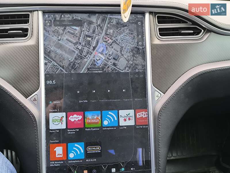 Лифтбек Tesla Model S 2013 в Киеве фото 26 Лифтбек Tesla Model S 2013 в Киеве