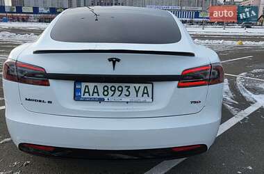 Лифтбек Tesla Model S 2018 в 