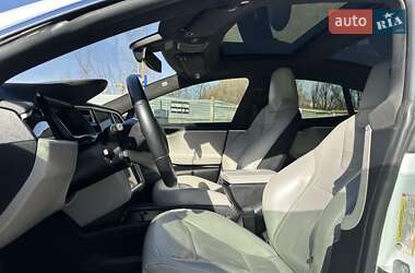 Лифтбек Tesla Model S 2016 в 