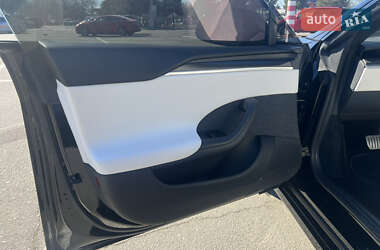 Ліфтбек Tesla Model S 2023 в 