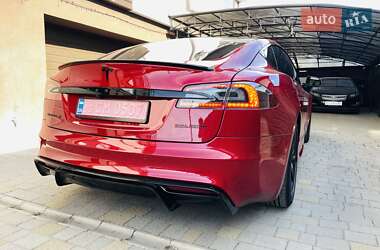 Лифтбек Tesla Model S 2021 в 