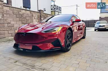 Лифтбек Tesla Model S 2021 в 