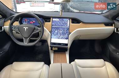 Лифтбек Tesla Model S 2021 в 