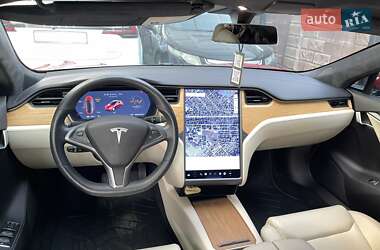 Лифтбек Tesla Model S 2021 в 