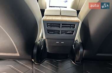 Лифтбек Tesla Model S 2021 в 