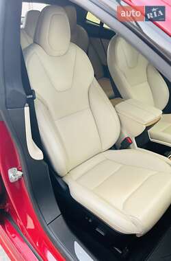 Лифтбек Tesla Model S 2021 в 