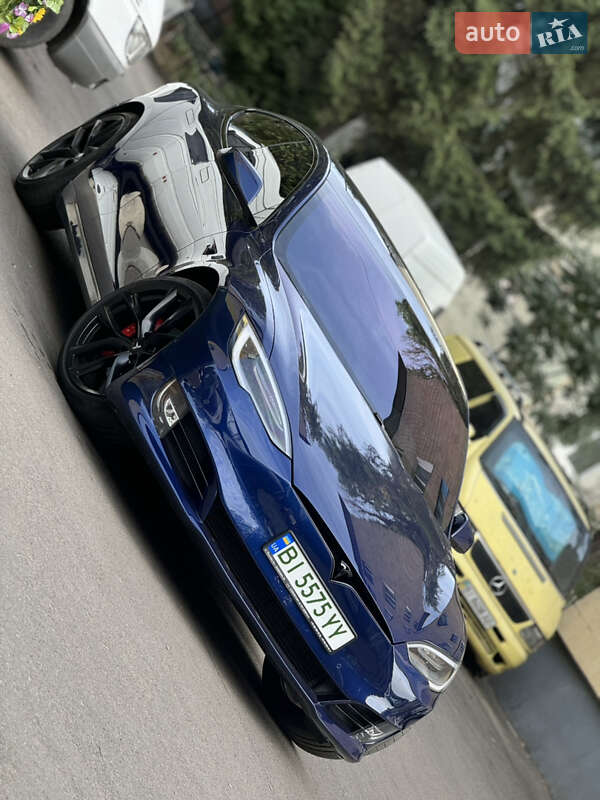 Лифтбек Tesla Model S 2018 в 