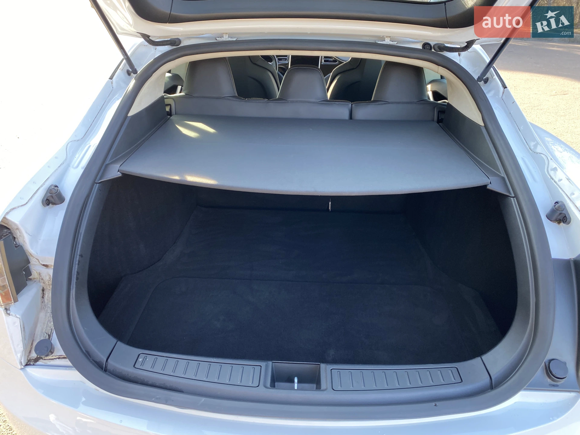 2016 Tesla Model S - мініатюра 24