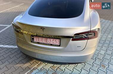 Лифтбек Tesla Model S 2014 в Киеве