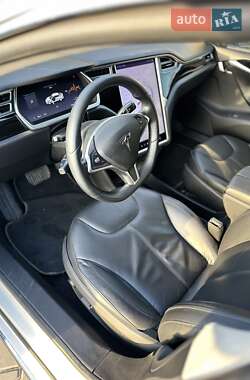 Лифтбек Tesla Model S 2014 в Киеве