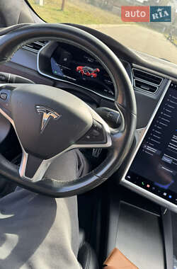 Лифтбек Tesla Model S 2018 в 