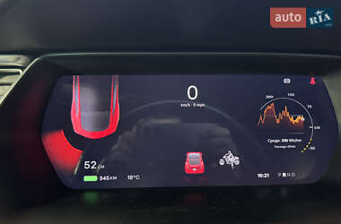 Лифтбек Tesla Model S 2017 в 
