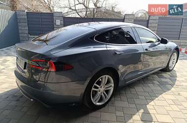 Лифтбек Tesla Model S 2013 в 