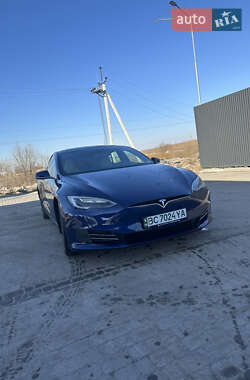 Лифтбек Tesla Model S 2016 в Львове