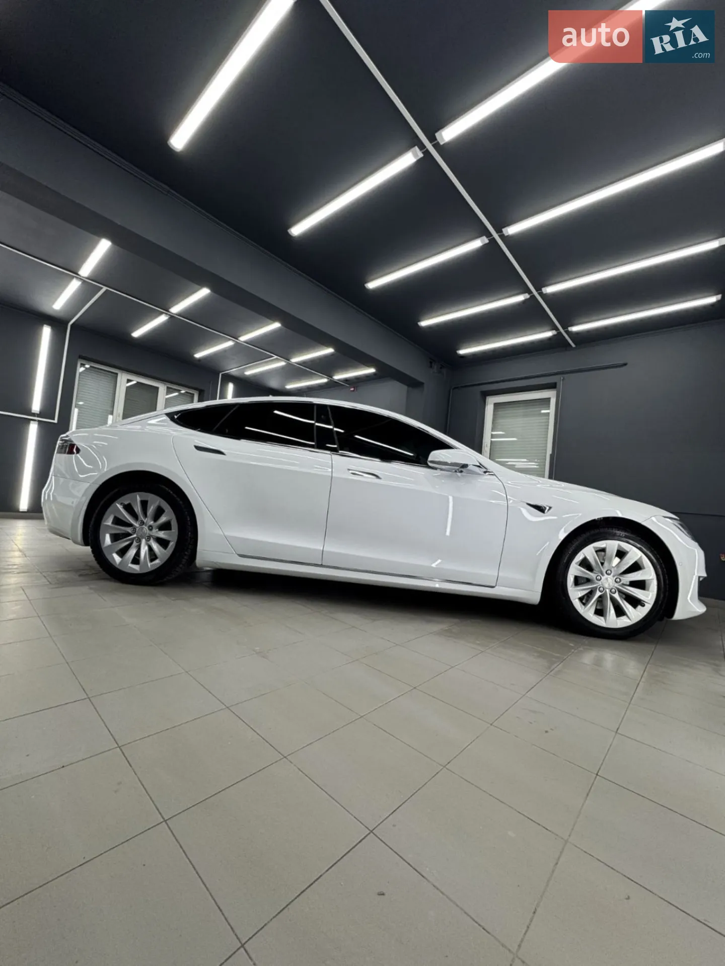 2017 Tesla Model S - мініатюра 23