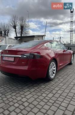 Лифтбек Tesla Model S 2017 в 