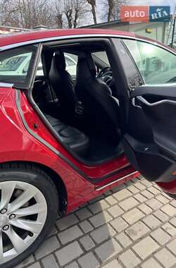 Лифтбек Tesla Model S 2017 в 