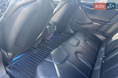 Ліфтбек Tesla Model S 2016 в 