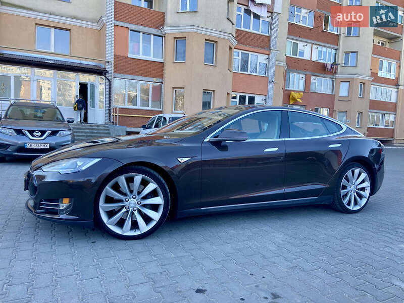 Лифтбек Tesla Model S 2012 в Хмельницком фото 5 Лифтбек Tesla Model S 2012 в Хмельницком
