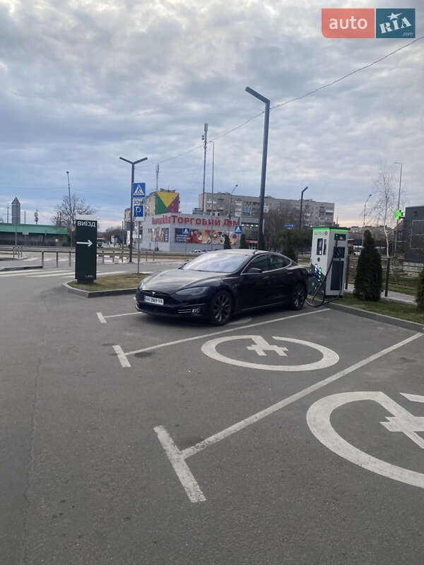 Tesla Model S 2015 Tesla Model S 2015