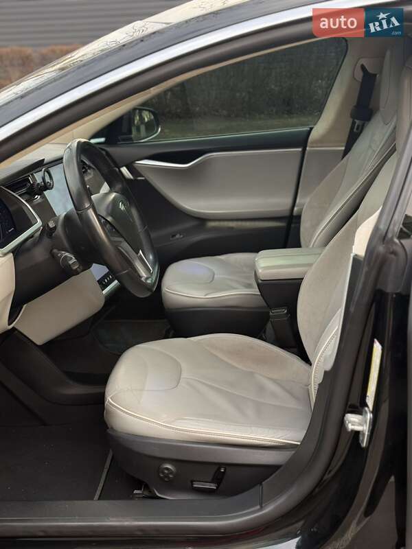 Ліфтбек Tesla Model S 2012 в Білій Церкві