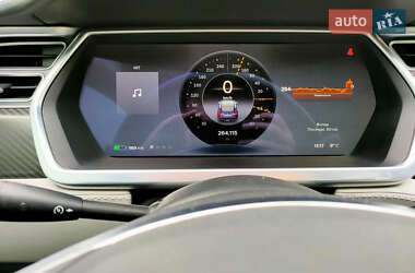 Лифтбек Tesla Model S 2014 в 
