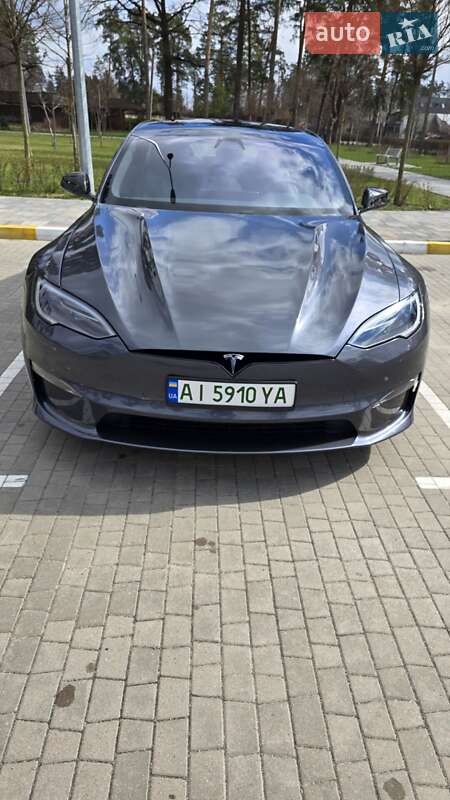 Лифтбек Tesla Model S 2021 в Киеве