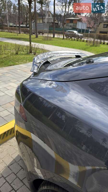 Лифтбек Tesla Model S 2021 в Киеве