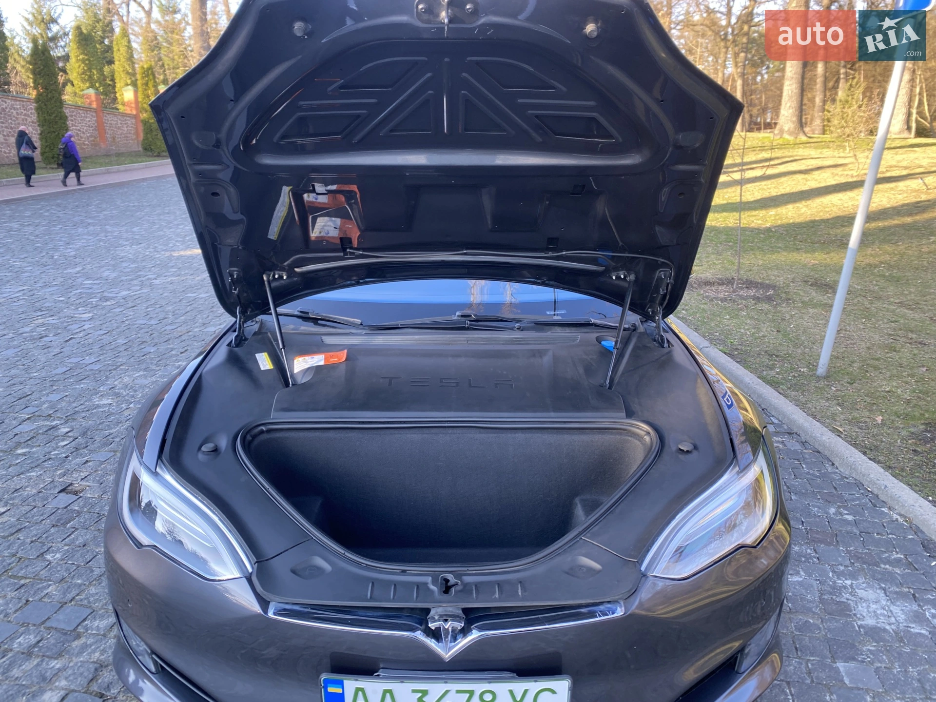2016 Tesla Model S - мініатюра 12