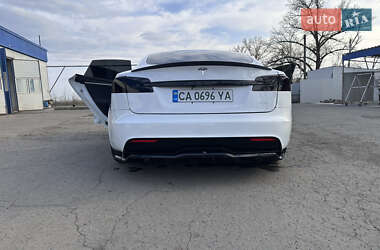 Лифтбек Tesla Model S 2021 в 