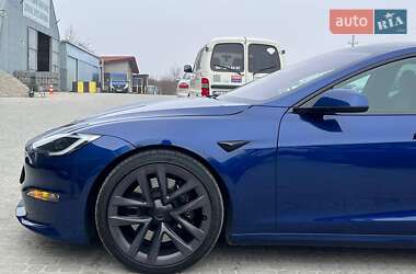 Лифтбек Tesla Model S 2021 в 