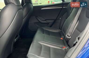 Лифтбек Tesla Model S 2021 в 