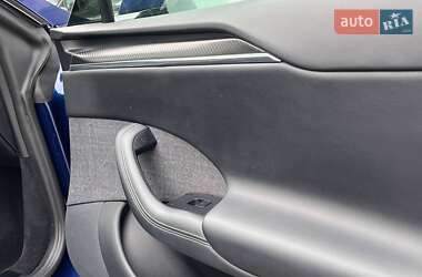 Лифтбек Tesla Model S 2021 в 