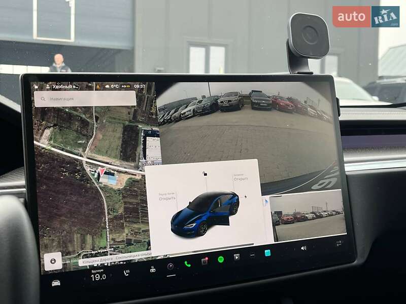 Лифтбек Tesla Model S 2021 в Львове