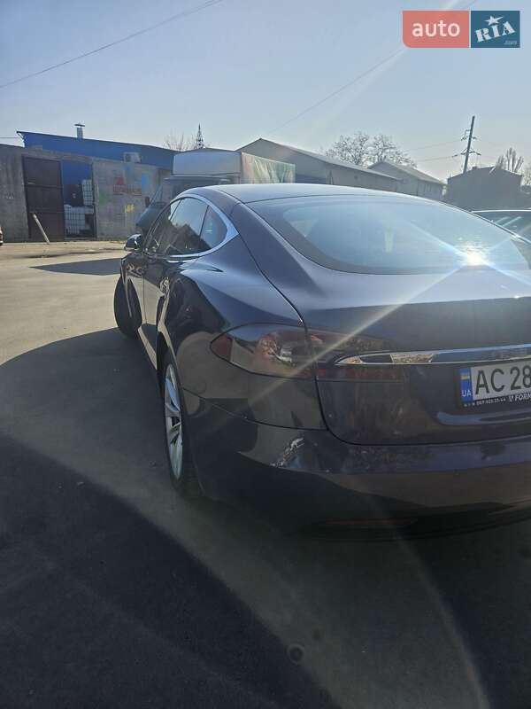 Ліфтбек Tesla Model S 2020 в Києві